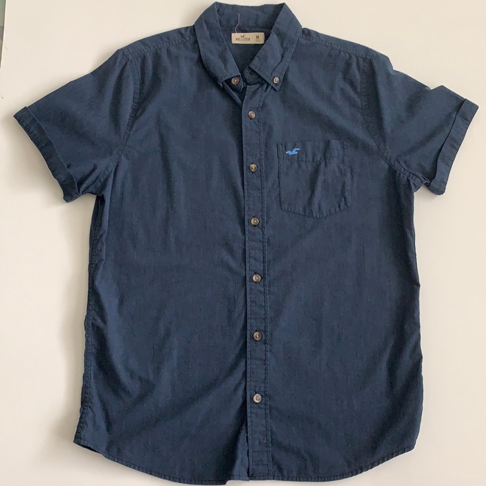 🔥 HOLLISTER Short-Sleeve Button Down Shirt